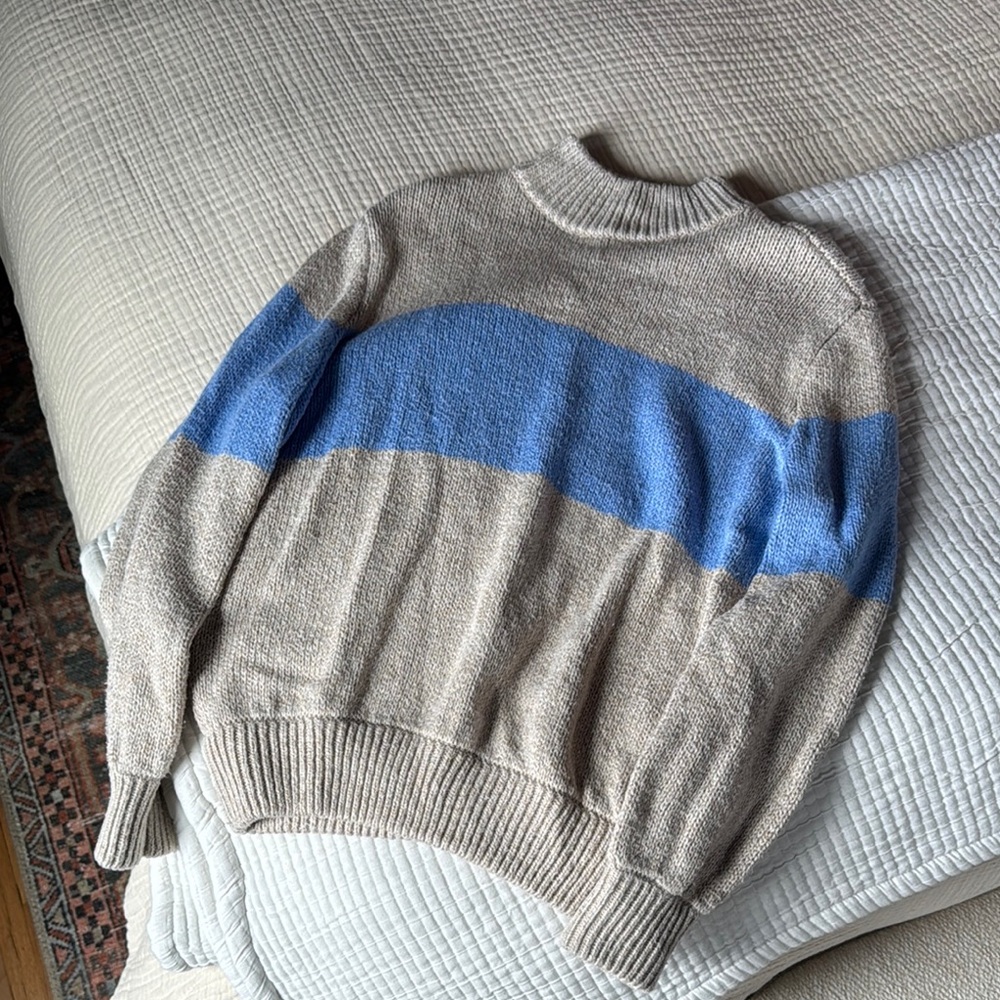 Aerie sweater